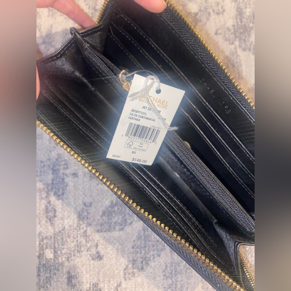 Mk wallet - Picture 2 of 2